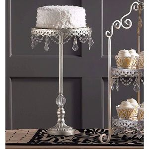 Universal Lighting & Decor Silver Cake Stand